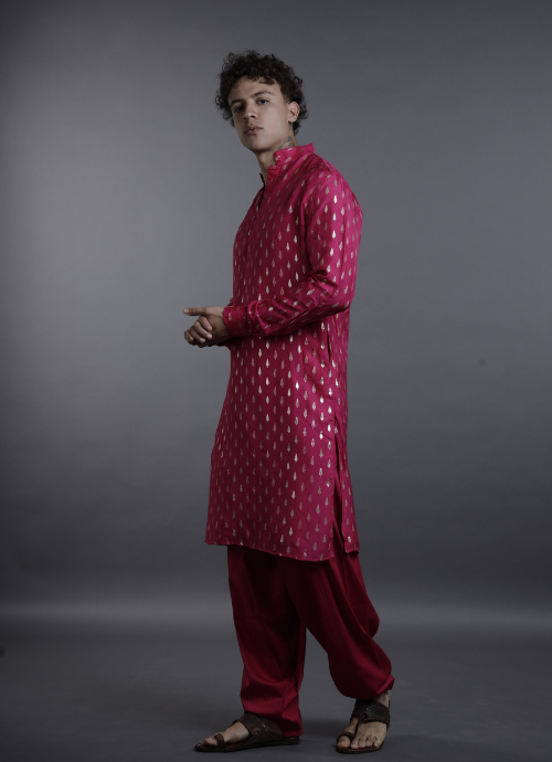 Namratha Juani  Men’s festive Jacquard Kurta, Magenta